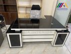 UV BOSS TABLE Black & White (MID- 002)