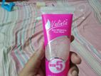 Valinta Skin Whitening Face Wash With Hair Serum