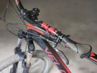 Veloce Legacy (red/black)