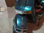 Vespa . 1996