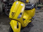 Vespa SXL 125 . 2021