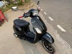 Vespa SXL 150 . 2020