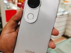 Vivo Iqoo Z10r 5G 8+128 (Used)