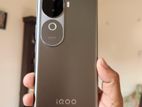 Vivo IQOO z9s 5g 8+8/256 (Used)