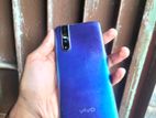 Vivo V15 Pro 8/128 GB (Used)