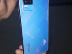 Vivo V21e . (Used)