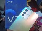 Vivo V23 8/128 (Used)