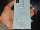 Vivo V29 pro 8+8/128 (Used)