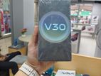 Vivo V30 12/256 (Used)