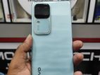 Vivo V30 (12/256) (Used)