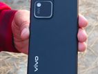 Vivo V30 12/256 (Used)