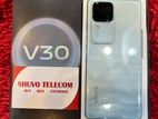 Vivo V30 12/256 (Used)