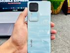 Vivo V30 (8/256) (Used)