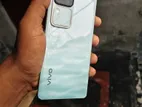 Vivo V30 8+8/128 Curv Display (Used)