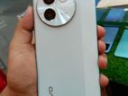 Vivo V30 5g (Used)