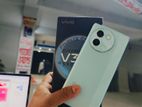 Vivo v30e 8/128 (Used)