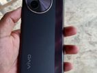 Vivo v30e 8/128 (Used)