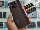 Vivo V30e 8/256GB (Used)