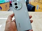 Vivo V30e 8+256 Like New (Used)