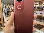 Vivo V50, 8/256gb (Used)