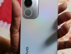 Vivo Y19 . (Used)