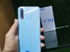 Vivo Y19 . (Used)