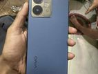 Vivo Y22s . (Used)