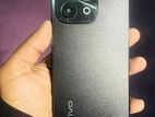 Vivo Y28 . (Used)
