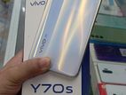 Vivo y70S >5G>8/256 (Used)