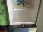 Walton 132 Litter Fridge