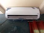 Walton 1.5 Ton Inverter AC