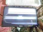 Walton 21.45" Led Monitor For Parts (broken Display)