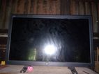 walton 24inc led Tv