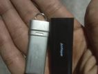 Walton 32 GB Antique Pendrive