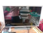 Walton 32"Inch LED Tv