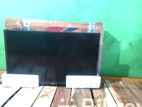 Walton 39" TV