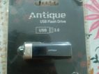 Walton Antique USB Flash Drive 128GB