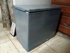 Walton deep fridge (205 litre)