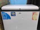 Walton Dip freezer 146 Ltr.