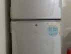 Walton refrigerator for urgent sell