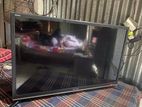 Walton Tv 28"