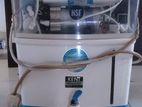 Water Filter R.o & Uv Machine