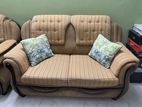Well conditioned gorgeous design 2+2+1 sofa set for urgent sell