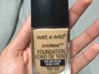 Wet N Wild Foundation(golden Beidge)