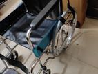 wheelchair (only 2 days used)