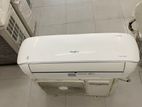 .WHIRLPOOL INVERTER AC 1 TON ( luxurious)