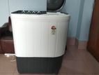 Whirlpool semi auto washing machine