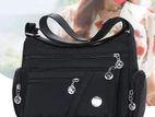 Women’s Nylon Waterproof Large Capacity Crossbody Bag (black)