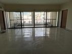 Wonderful 4 Bedroom Un Farnised Flat Rent at Gulshan 1