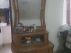 Dressing table